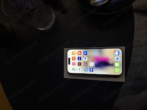 Apple iPhone 15 Pro 128 GB Bild 4
