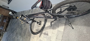 Verkaufe gebrauchtes Mountainbike CUBE race one Bild 2