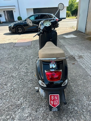 Vespa LX 50 Bild 5