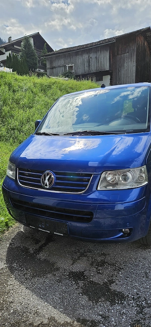 VW T5 Multivan 4 motion Bild 3