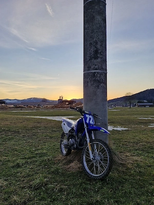 Yamaha TT-R 125 Bild 3