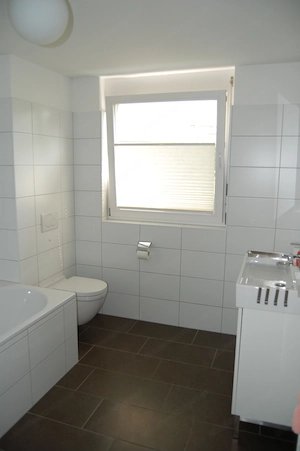 Tolle 3 Zimmer Wohnung mit Garten Bild 3