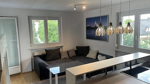 Zwei Zimmer Wohnung zu Vermieten  Bild 2