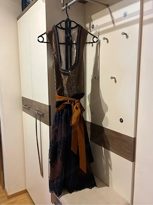 Dirndl    