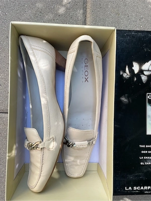 Geox Respira Damen Pumps Leder Gr. 41 Creme Beige mit Originalschachtel Bild 3