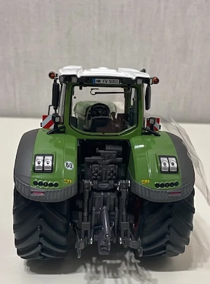 Wiking Fendt 1050 Vario, NEU & OVP, 1:32 Modellbau Bild 2