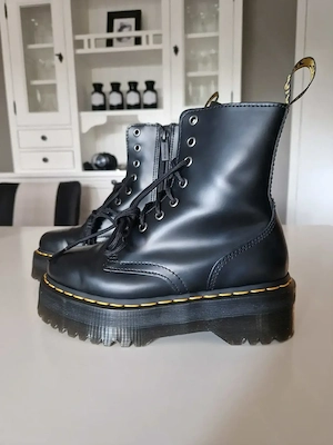 Dr. Martens Jadon Plateaustiefel Gr. 37 Bild 3