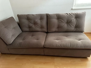 Couch. Braun