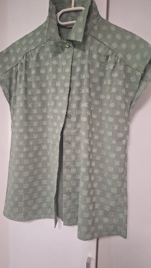 Damen Blusen je 10  Bild 5