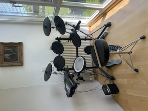 Roland E-Schlagzeug 