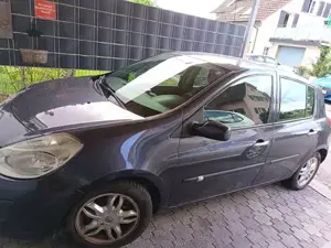 Renault Clio Bild 2
