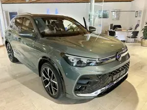 VW Tiguan RLine 2.0 TDI, Pano, AHK, DCC Pro Bild 2