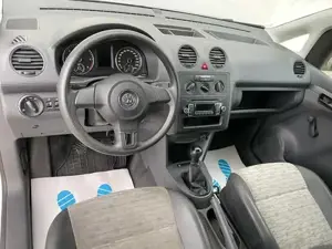 Volkswagen Caddy Maxi Frischedienst 1,6 TDI DPF Bild 7