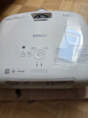Epson EH-TW5900 Full-HD 3D Heimkino-Beamer    Bild 4