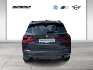 BMW X3 xDrive30e M Sport // Head-Up // elektr. Anhängerkupplung Bild 5