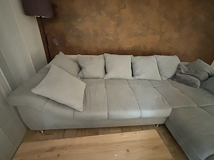 Große Wohnlandschaft   Ecksofa in Hellgrau   sehr bequem Bild 2