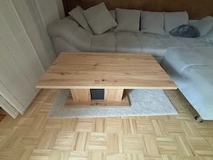 Moderner Couchtisch in Eiche-Optik   sehr gepflegt Bild 2