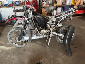 Schlacht moped Bild 2