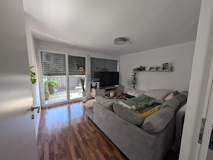 Schöne 3-Zimmer Wohnung in Mäder mit Lift und 2 Balkone Bild 3