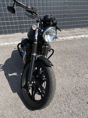 Moto Guzzi V7 II Stone   SOLD Bild 5
