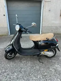 Vespa LX 50 Bild 4