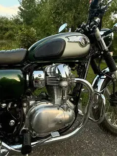 Neuwertige Kawasaki W800 frisch vorgeführt Bild 5