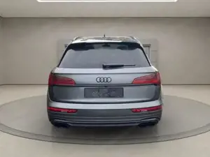 Audi SQ5 Bild 2