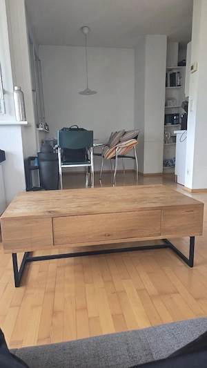 Couchtisch Bild 2