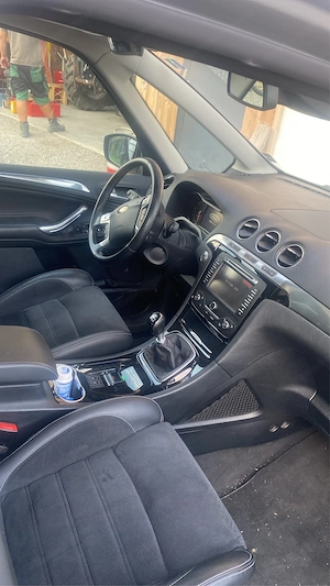 Ford Galaxy Bild 3