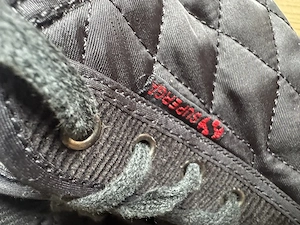 Sneakers der Marke Superga Bild 3