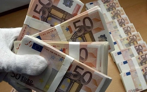 Kreditangebote:  Lösen Sie Ihre Probleme und verwirklichen Sie Ihre Projekte    Wir bieten maßgeschn