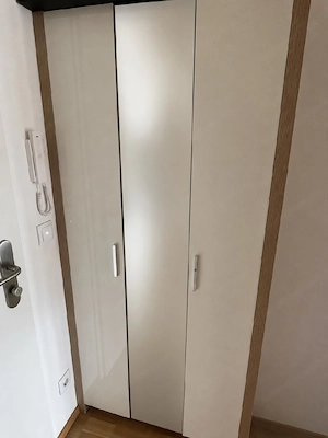 Gardarobenschrank  Bild 2