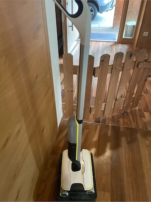 Bodenputzgerät von Kärcher Bild 4