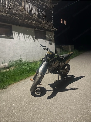 SX Supermoto (keine Zulassung) Bild 3