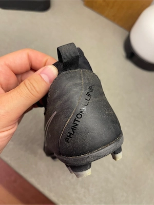 Nike Fussballschuhe Gr 33,5 Bild 2