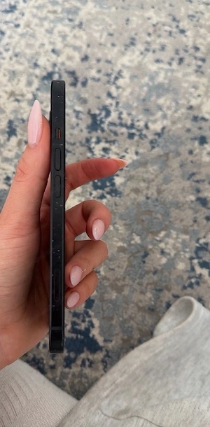 iPhone 15 Schwarz 128GB Bild 2