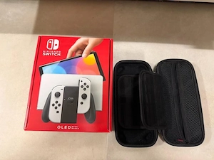 Nintendo Switch OLED - Wie neu mit Spielen  Bild 2