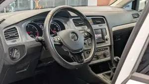 Volkswagen Golf Bild 11