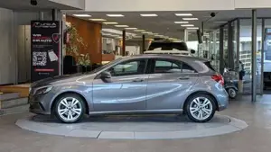 Mercedes-Benz A 180 Bild 4