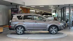 Mitsubishi Outlander Bild 5