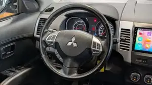 Mitsubishi Outlander Bild 12