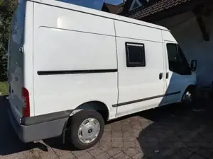Ford Transit Bild 4