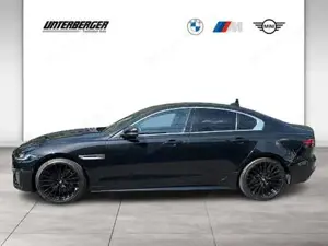 Jaguar XE R-Dynamic SE // Tempomat // Parkassistent Bild 3
