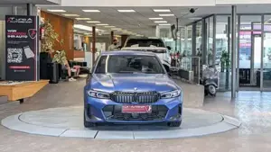 BMW 320 Bild 2