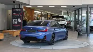 BMW 320 Bild 7