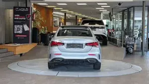 Mercedes-Benz A Bild 8