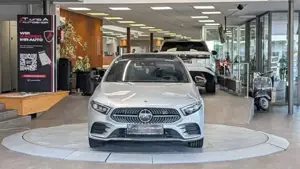 Mercedes-Benz A Bild 2
