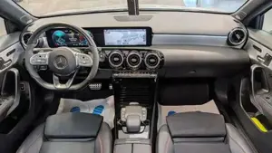 Mercedes-Benz A Bild 10