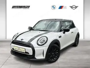 MINI Cooper Aut. // LED-Scheinwerfer // Sitzheizung // Navi
