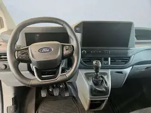 Ford Transit Bild 8